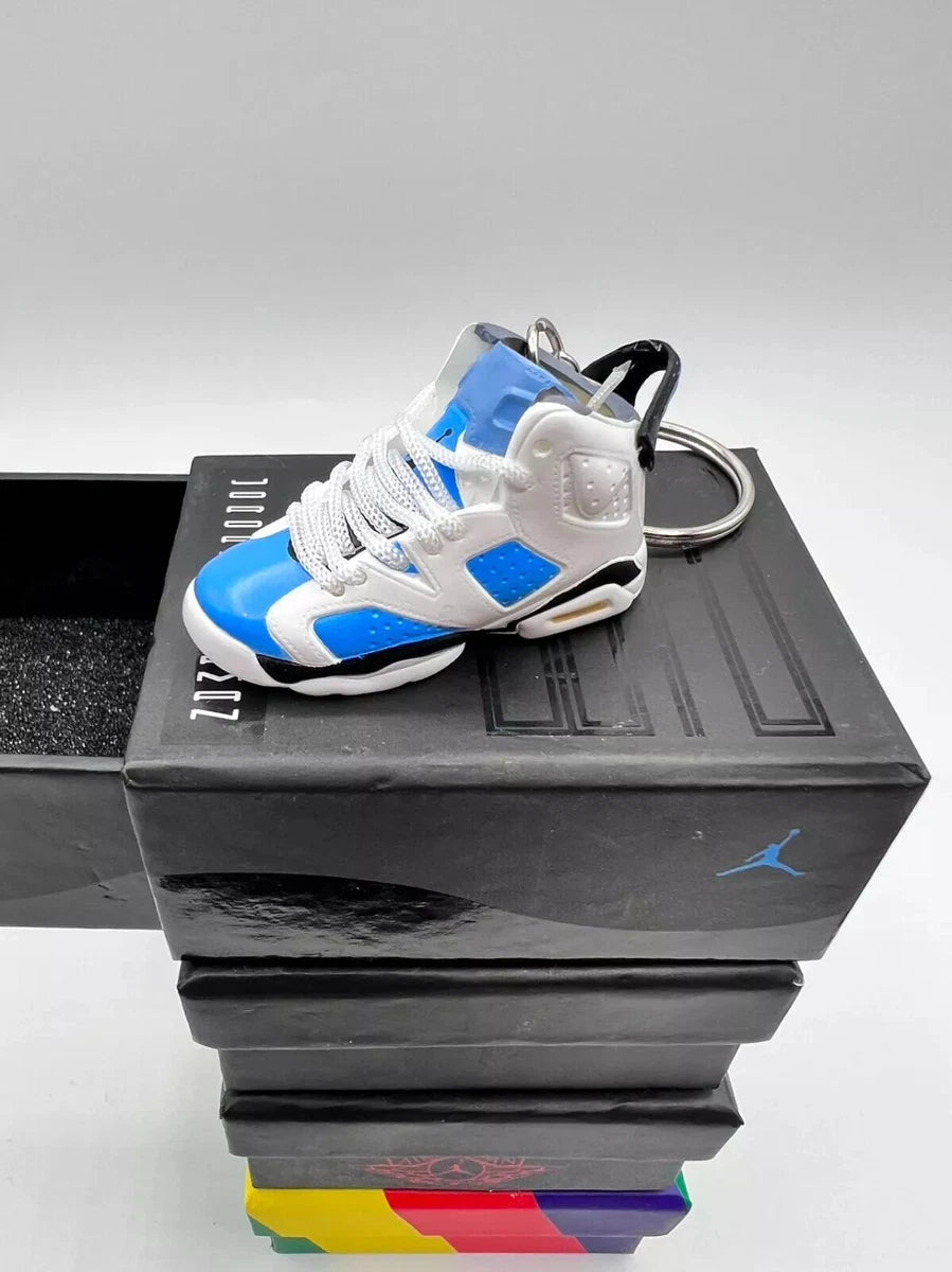 3D Sneaker Keychain AJ 6 UNC
